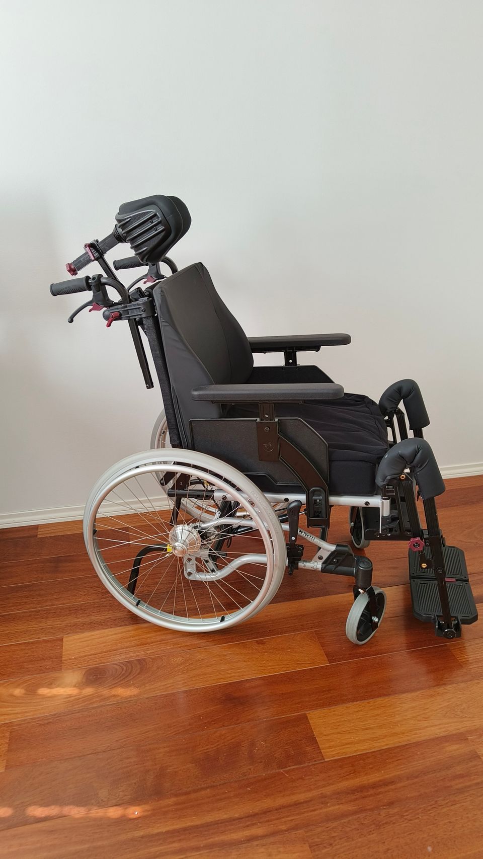 Netti 4U CE+ Comfort pyörätuoli