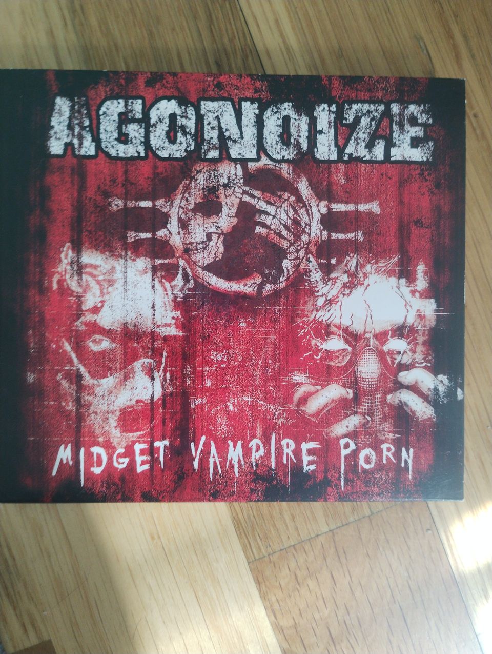 Agonoize midget vampire porn