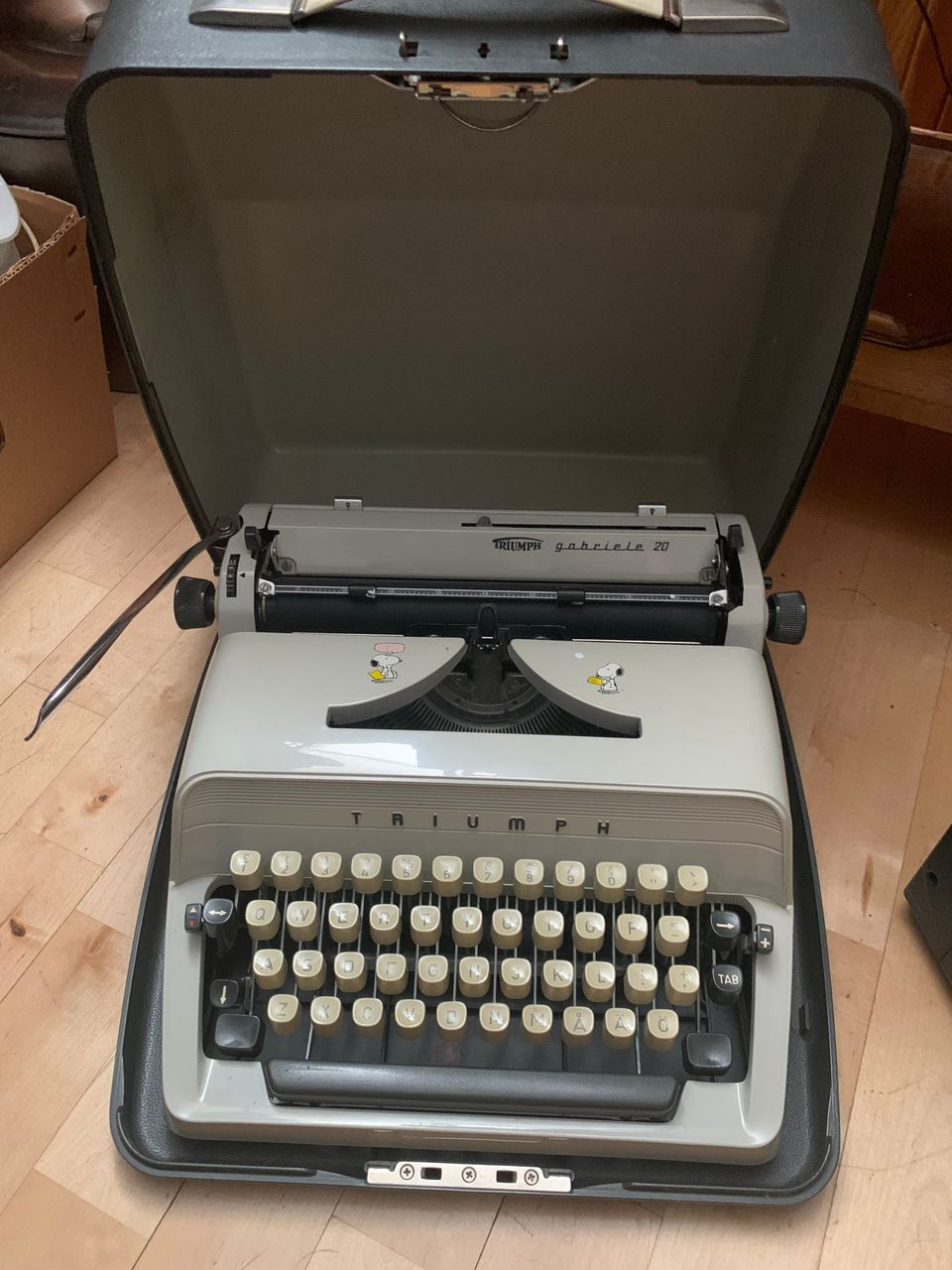 Triumph gabriele 20 kirjoituskone