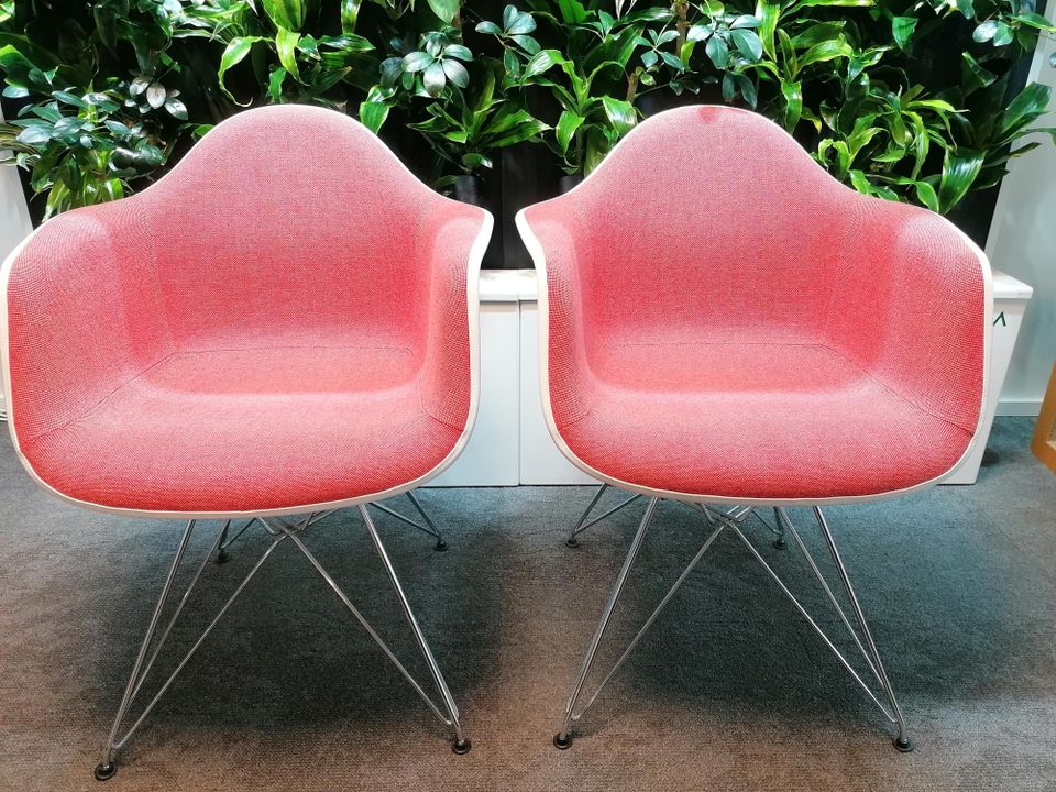 Vitra Eames tuolit
