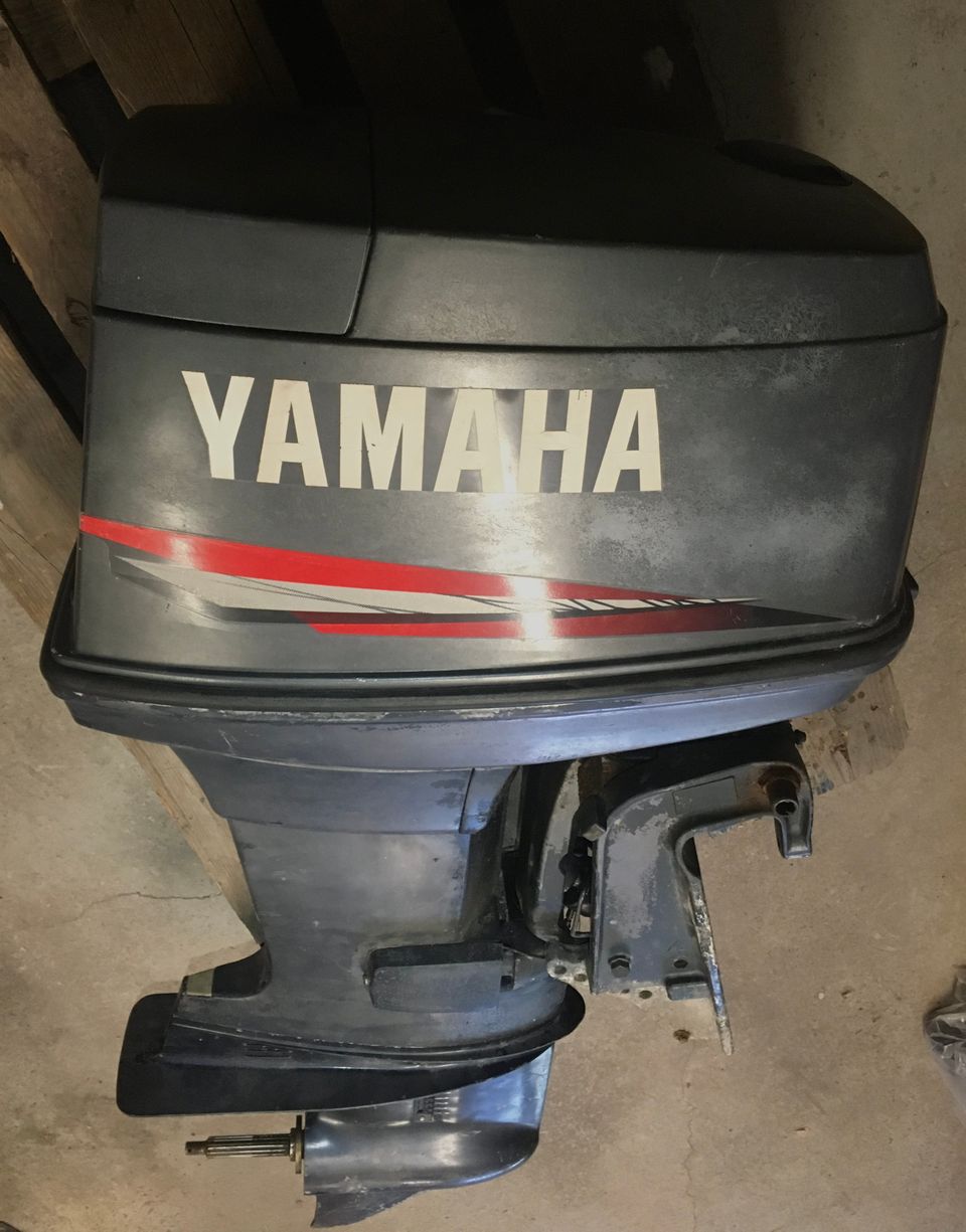 YAMAHA 80 AET  2-tahti pitkärikinen varaosiksi/käyttöön