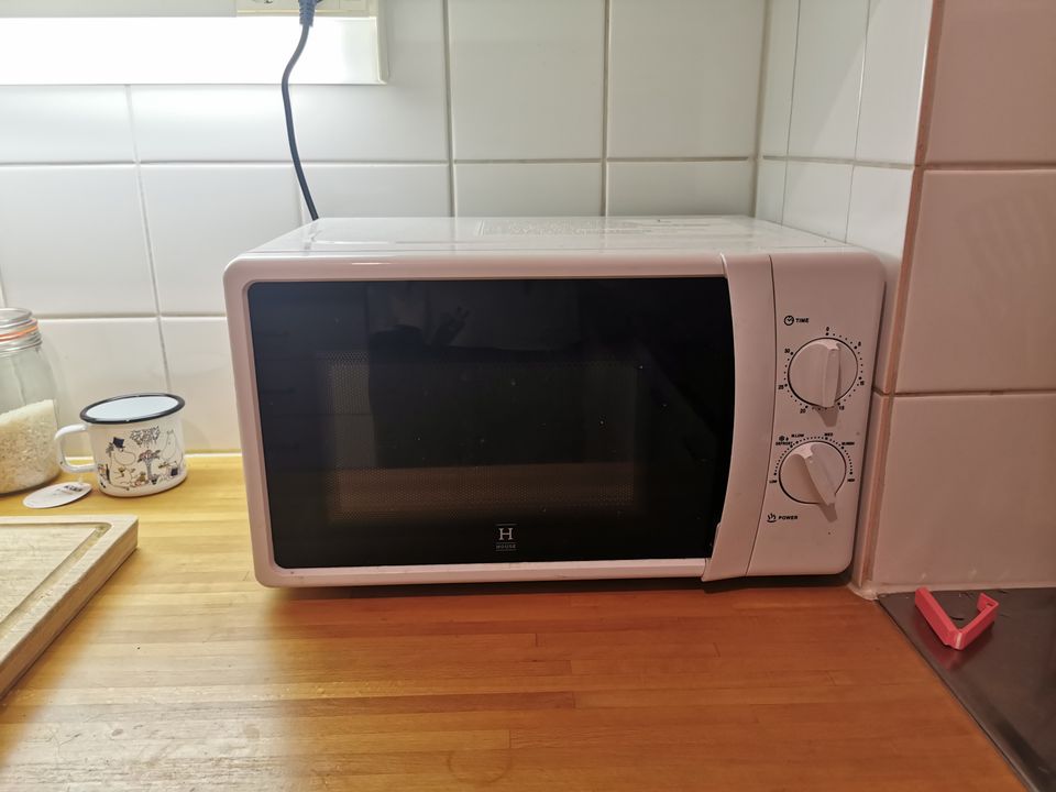 Microwave