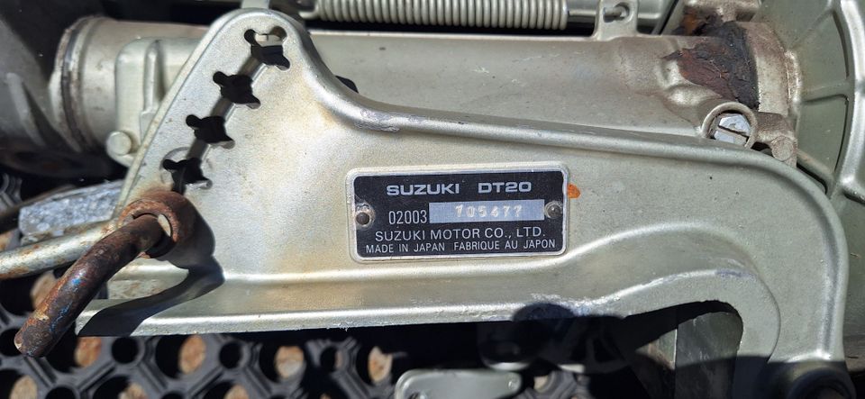 Suzuki dt20
