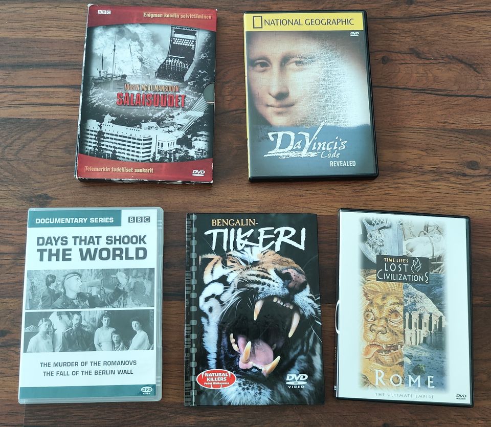 5kpl DVD dokumentteja pakettina