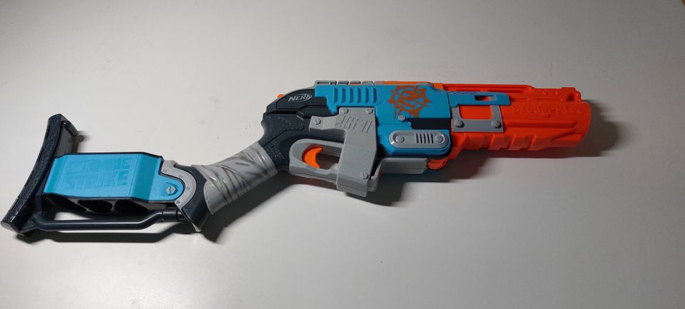 NERF Zombie Strike Sledgefire