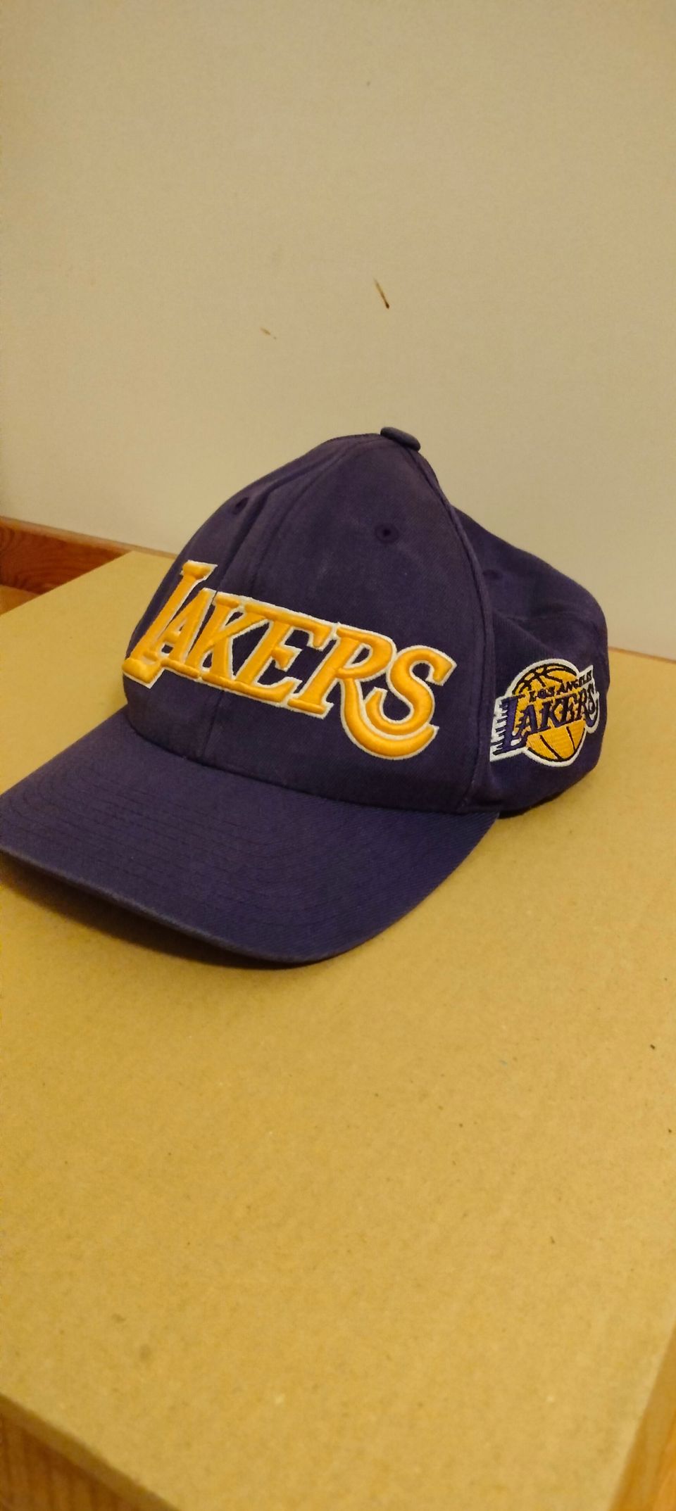 Lakers lippis