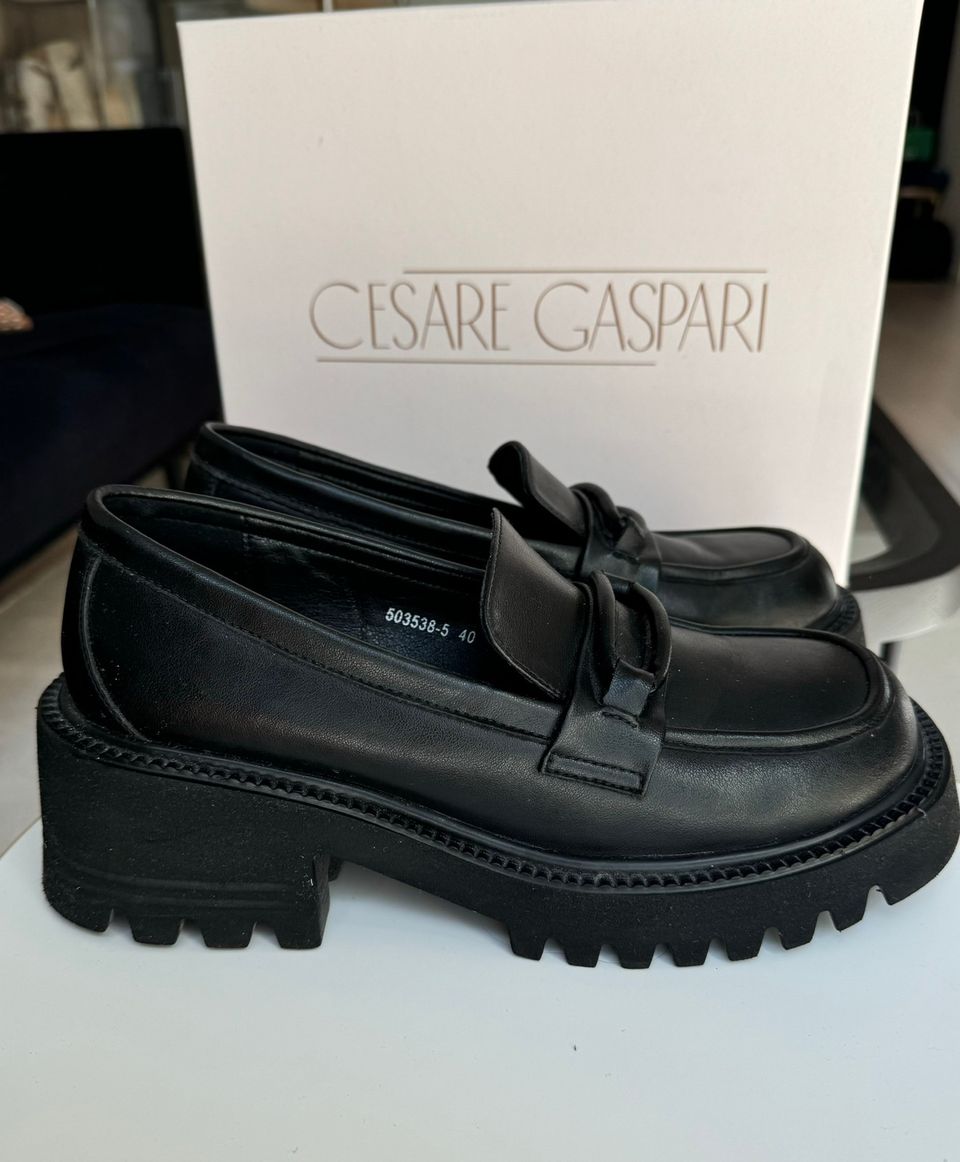 Cesare Gasparin nahkaiset loaferit 40