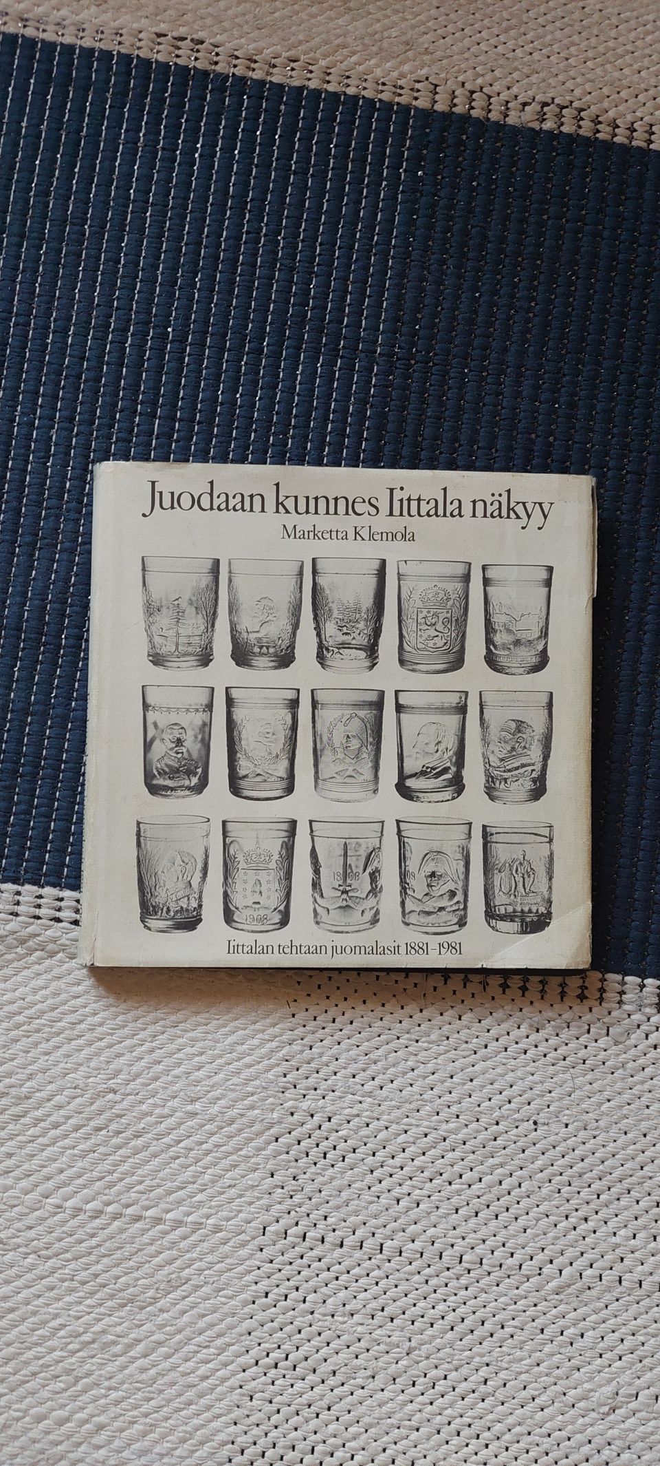 Juodaan kunnes Iittala näkyy kirja