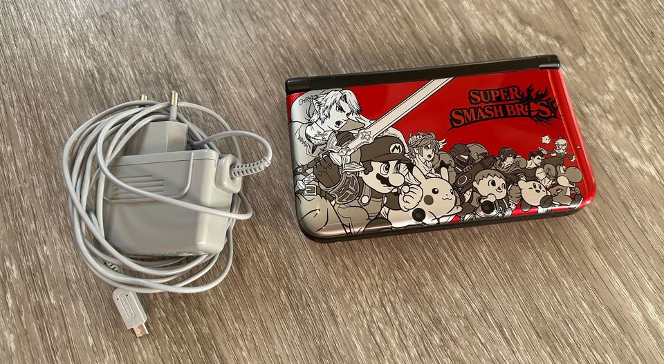 Nintendo 3DS XL Super Smash Bros