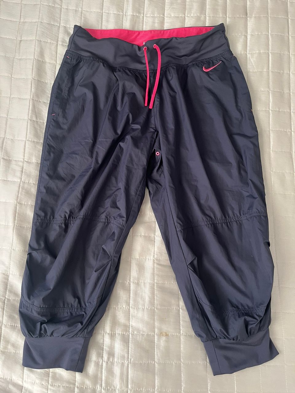 Nike capri housut