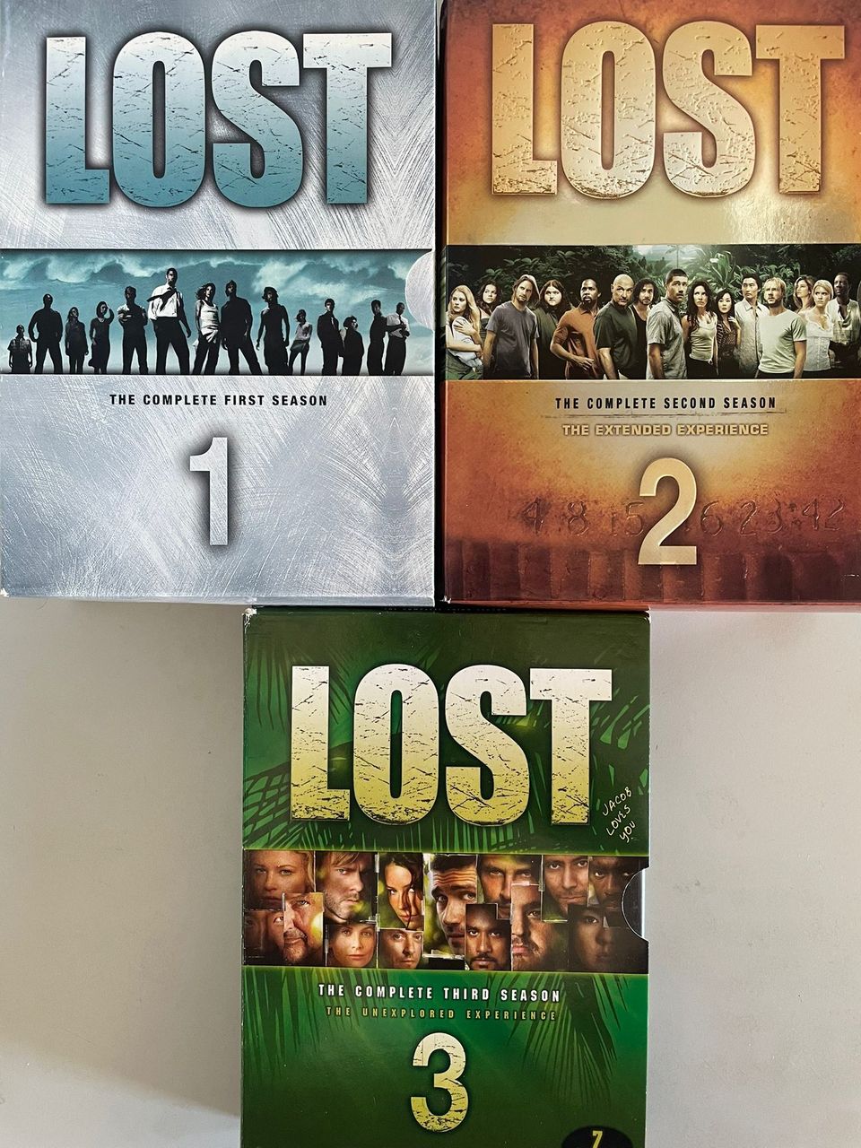 LOST boxit 1 , 2  ja 3