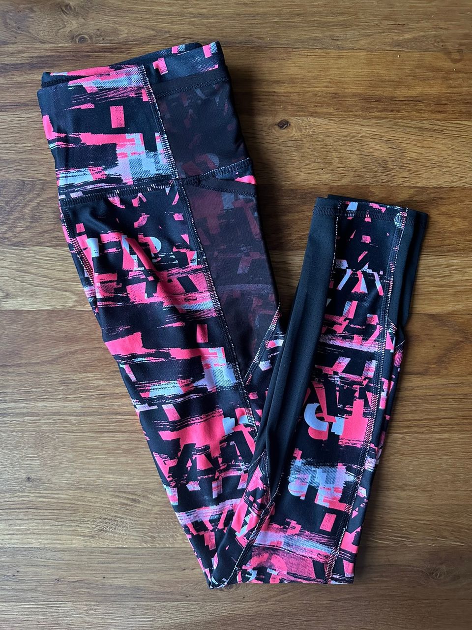 Puman Be Bold All Over 7/8 -leggingsit (XS)