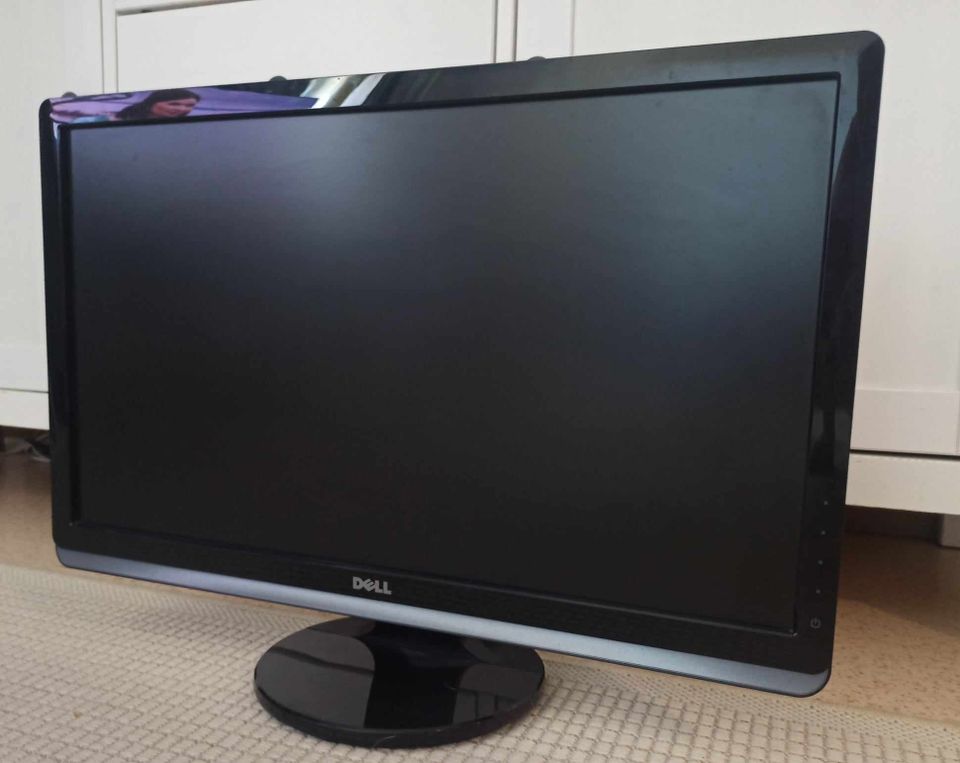 Dell 23" Full HD LED laajakuvanäyttö ST2320LF