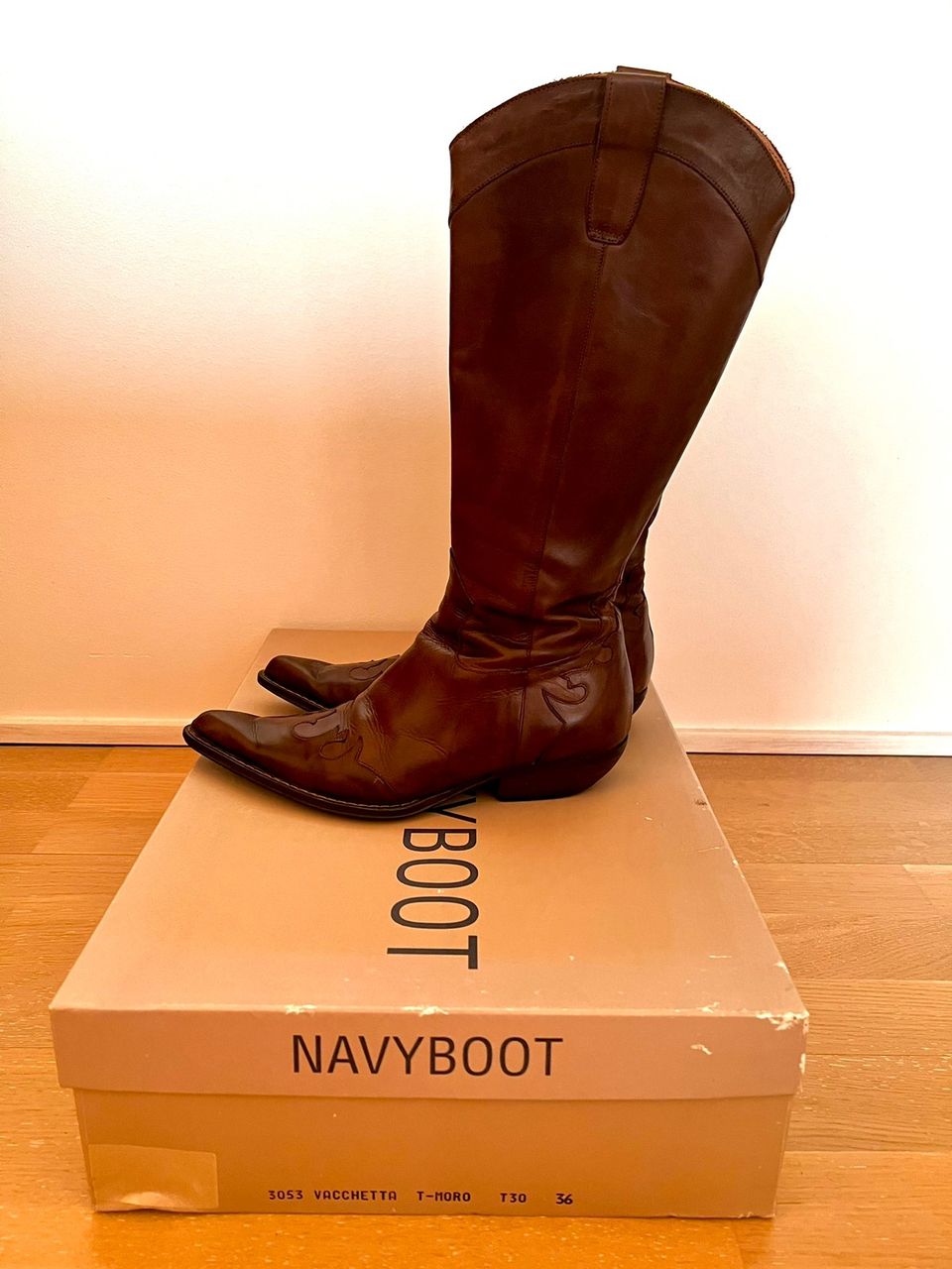 Navyboot tummanruskeat bootsit koko 36-36,5