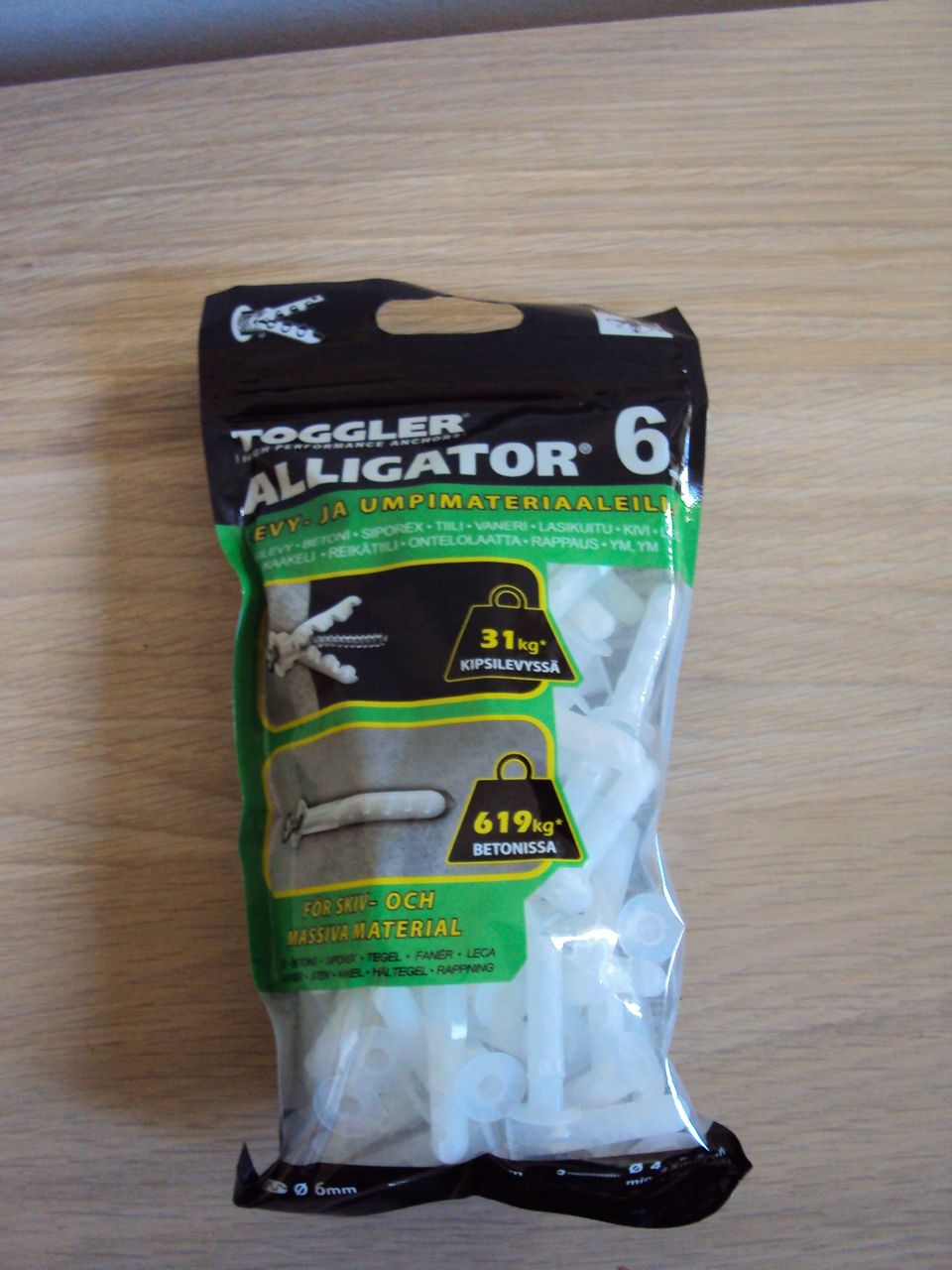 Toggler Alligator muovitulppa 6mm 100kpl