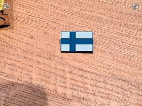 Rintamerkki Suomen lippu