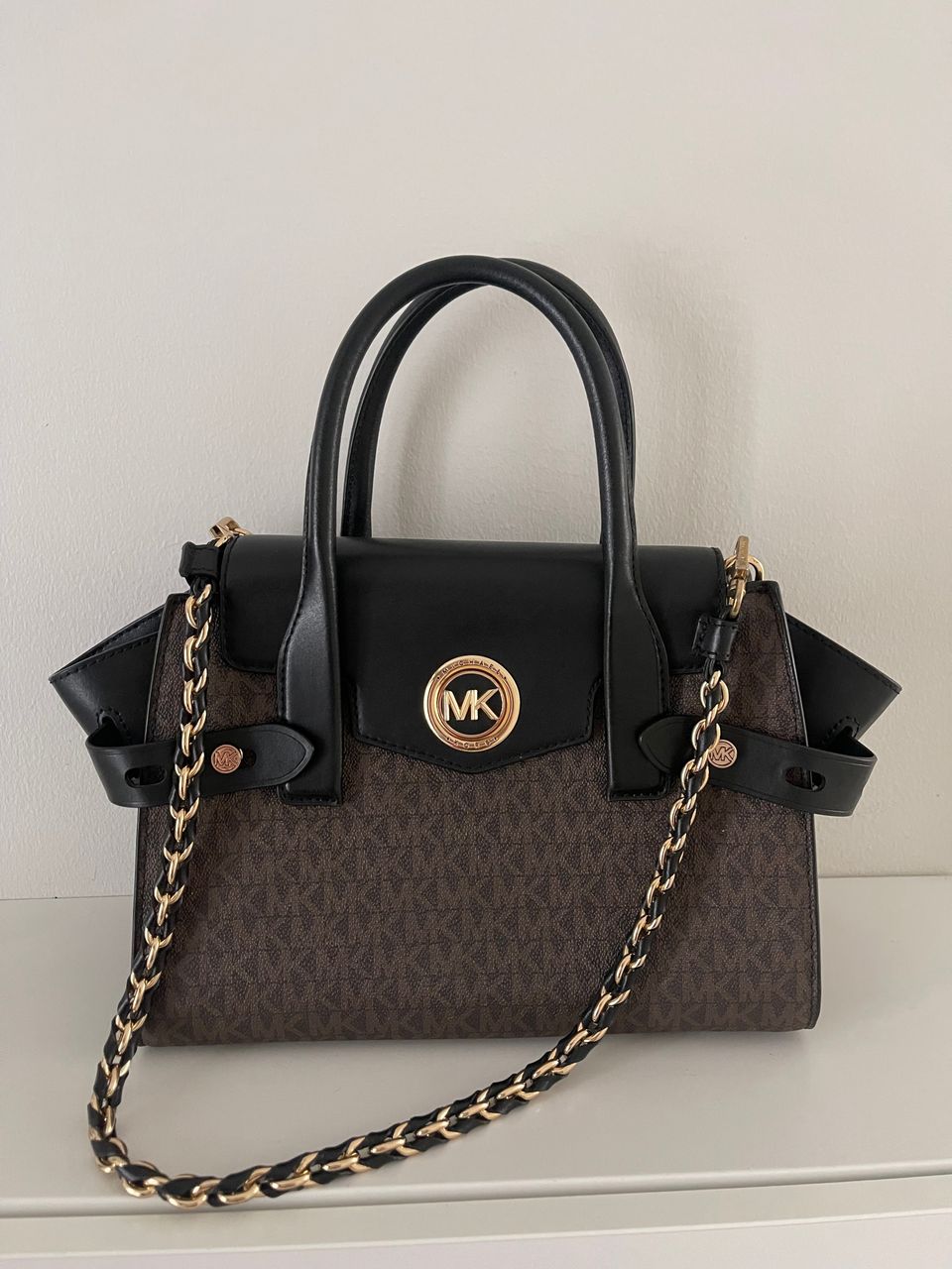 Michael Kors laukku