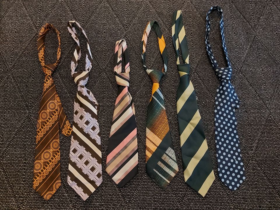 Retroja kravatteja 6kpl
