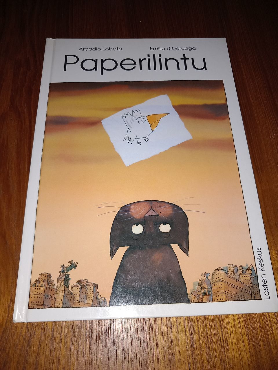 Paperilintu - Arcadio Lobato / Emilio Urberuaga