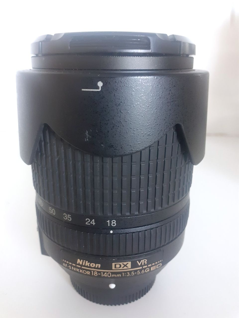 Nikon 18-140mm f/3.5-5.6G ED DX VR AF-S