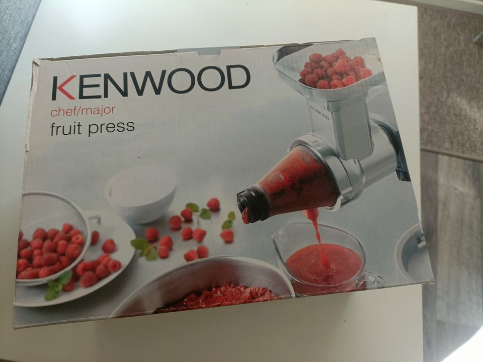 Kenwood chef/major fruit press