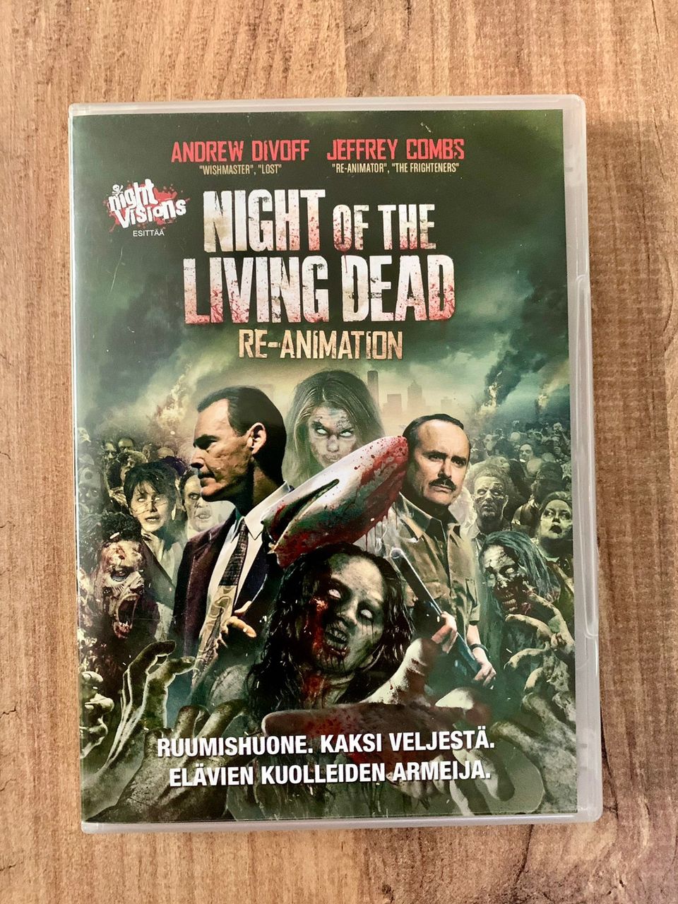 Night Of The Living Dead: Re-Animation DVD