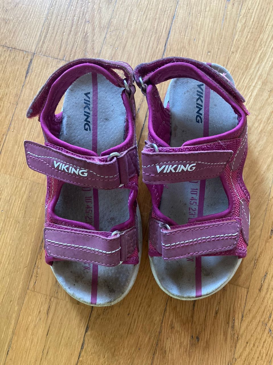 Viking sandaalit 29