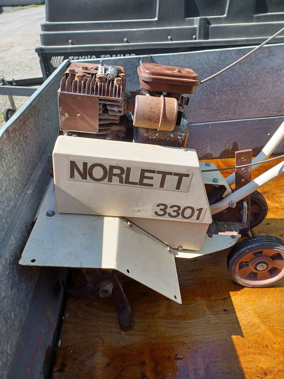 Norlett 3301