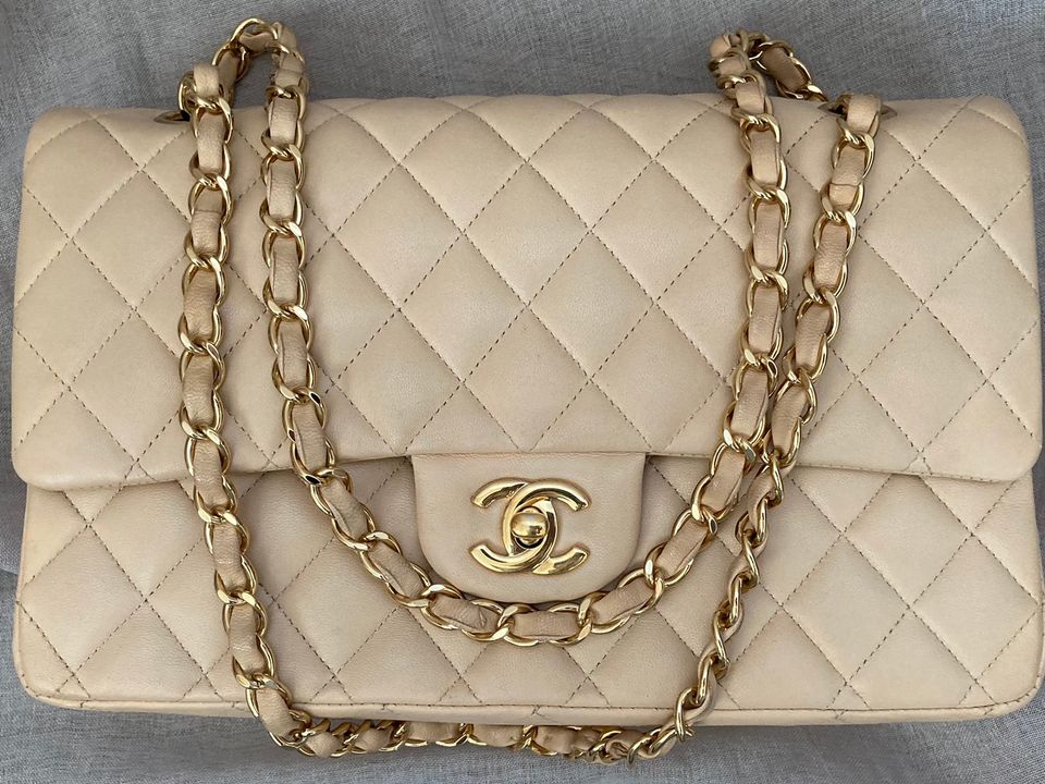 💛Upea Chanel Medium Double Flap Bag GHW Lambskin, Beige
