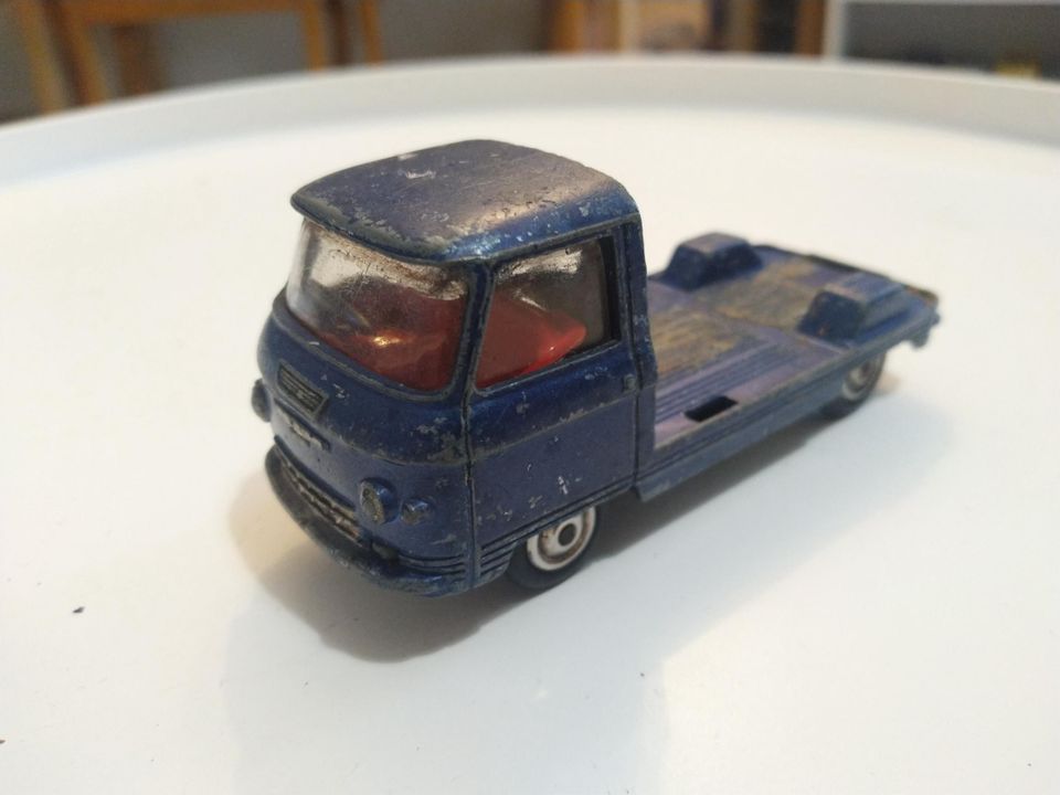 Corgi toys Commer avolava