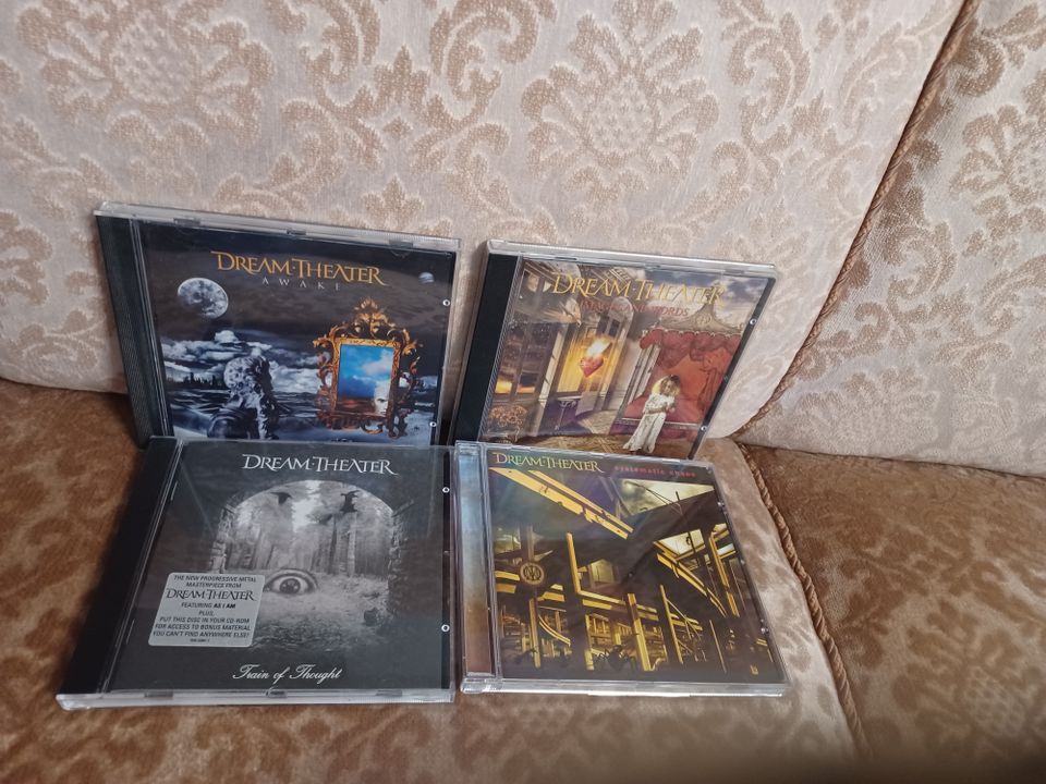 Dream Theater CD:t