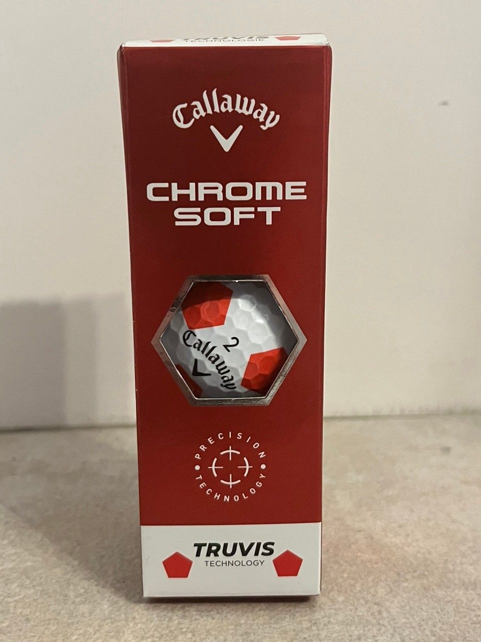 3x Uusia ja käyttämättömiä Callaway Chrome soft palloja