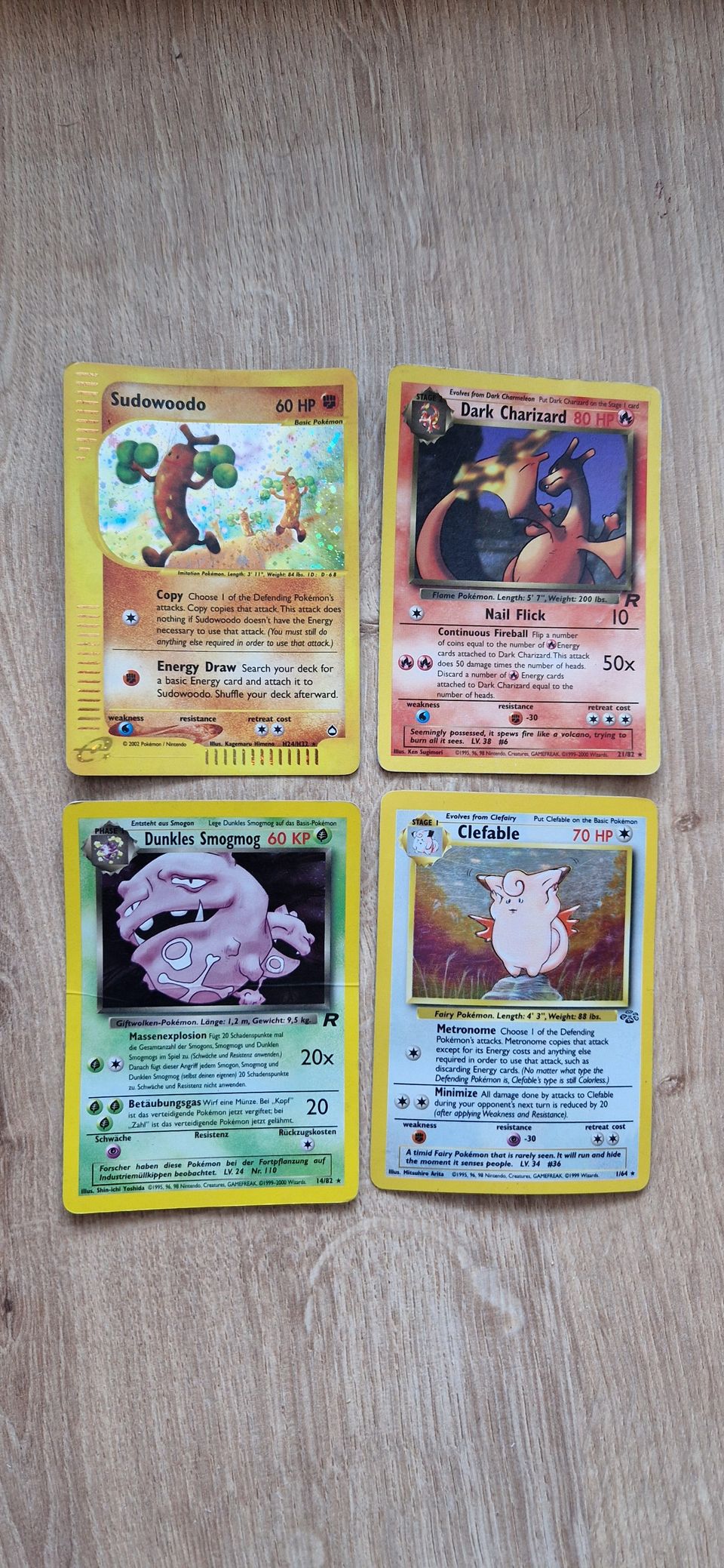 Pokemon keräilykortteja