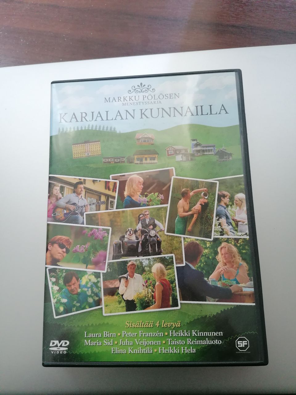 Karjalan kunnailla sis. 4 dvd:tä