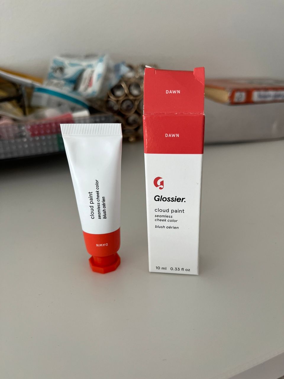 Glossier Cloud Paint poskipuna