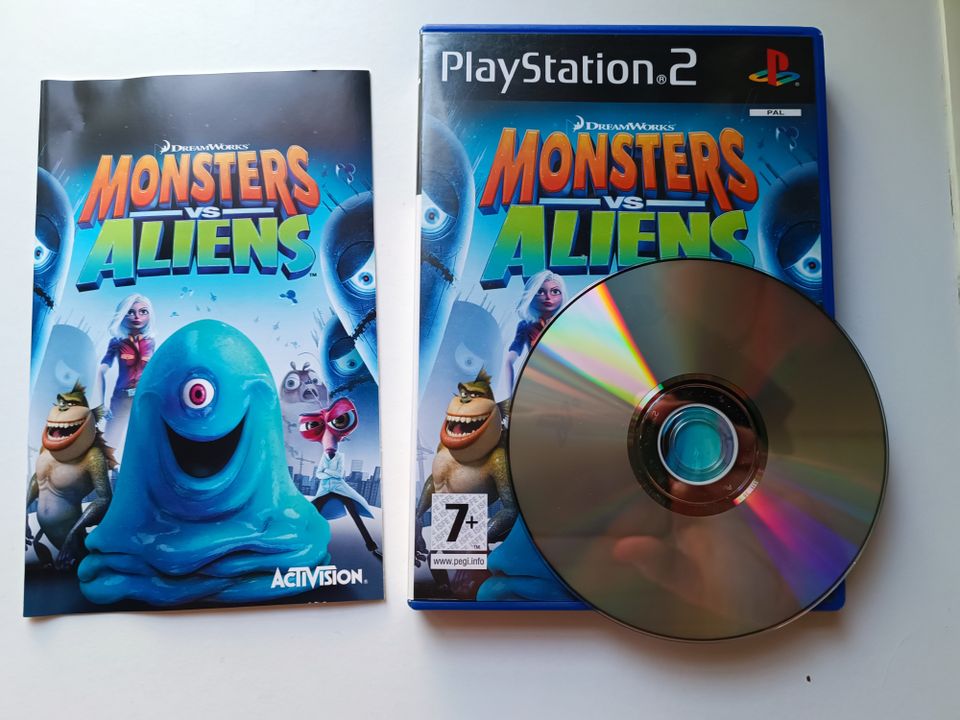 Monsteri vs aliens