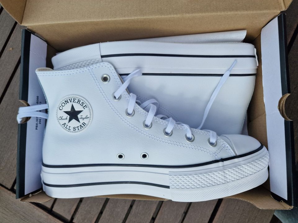 Converse chuck taylor star lift nahkaiset kengät 41