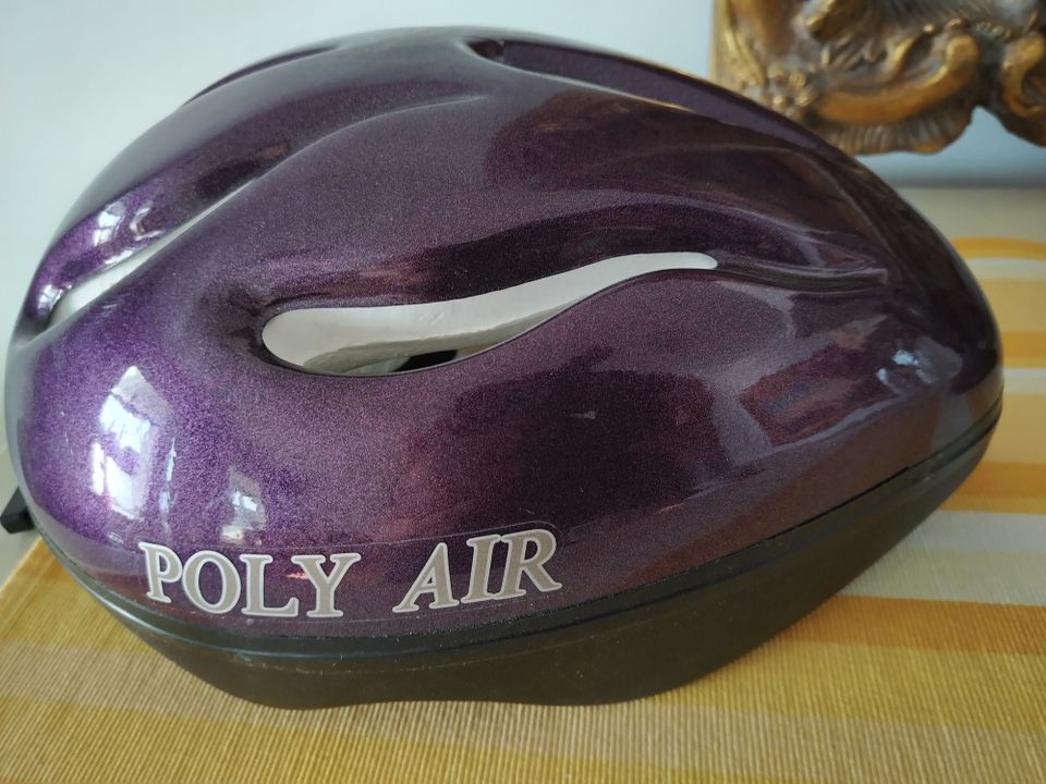 Pyöräilykypärä Poly Air