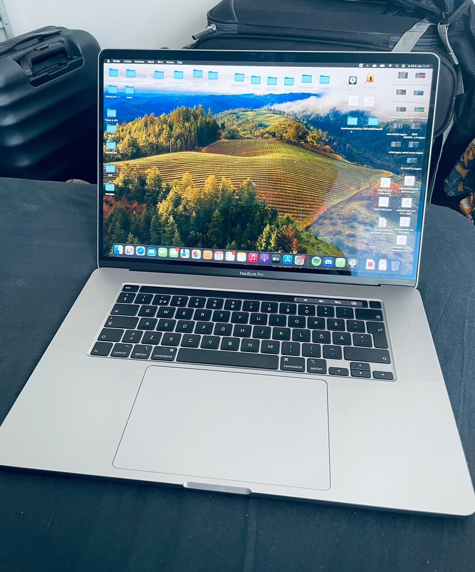 Macbook Pro 16” 2019 32Gt Ram, i9, 1TT