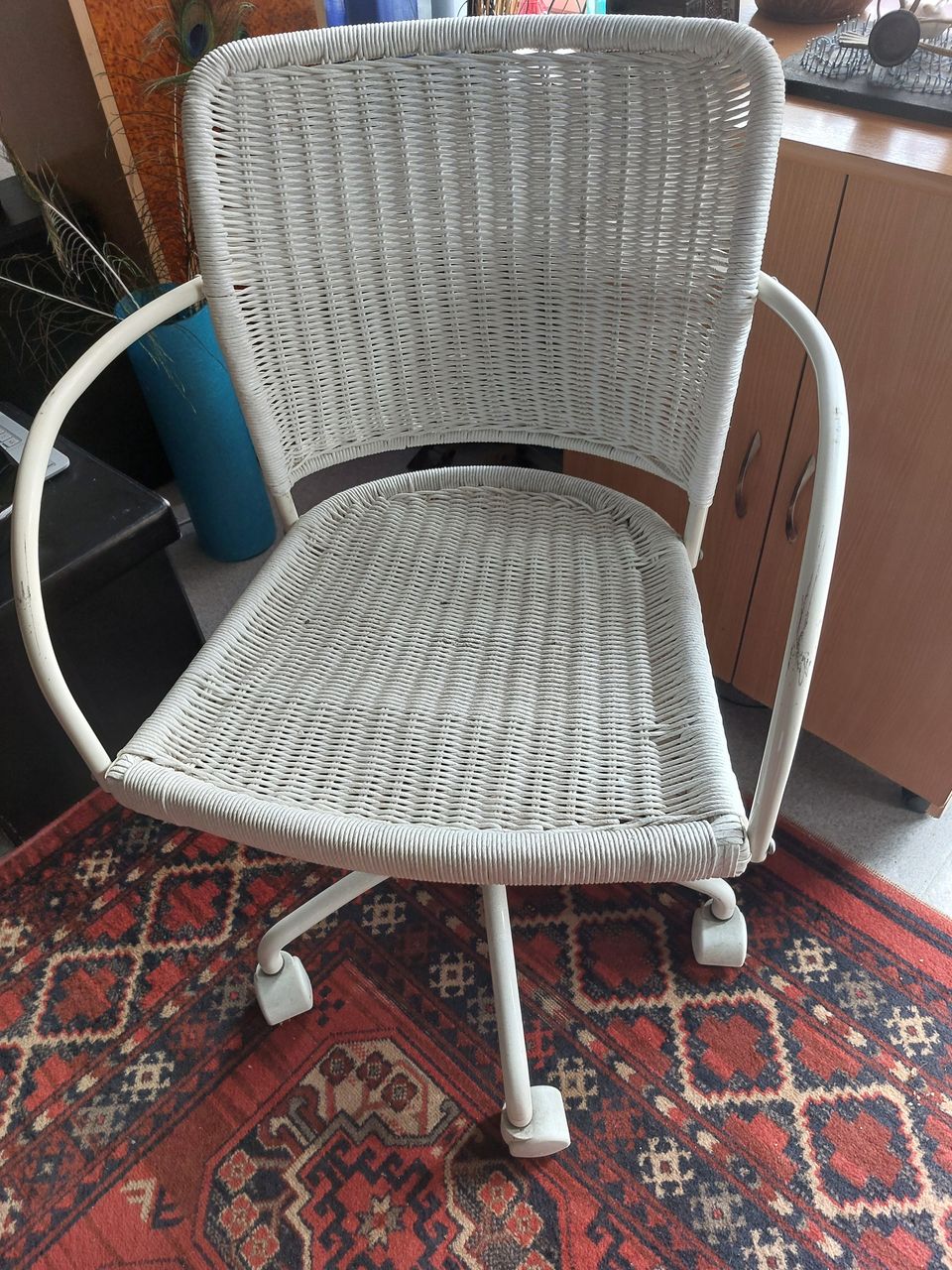 Polyrottinki tuoli
