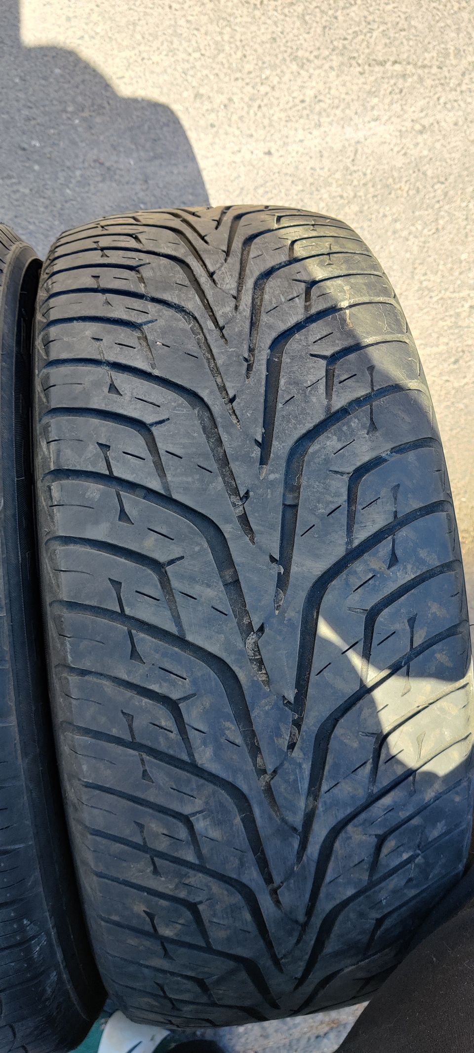 Kesärenkaat 255/55R18