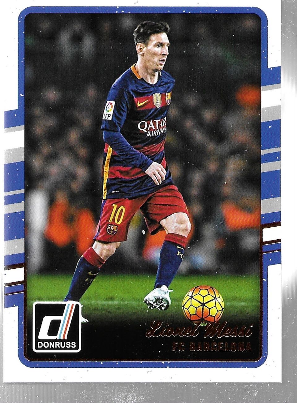 2016-17 Donruss Soccer #29 Lionel Messi FC Barcelona.