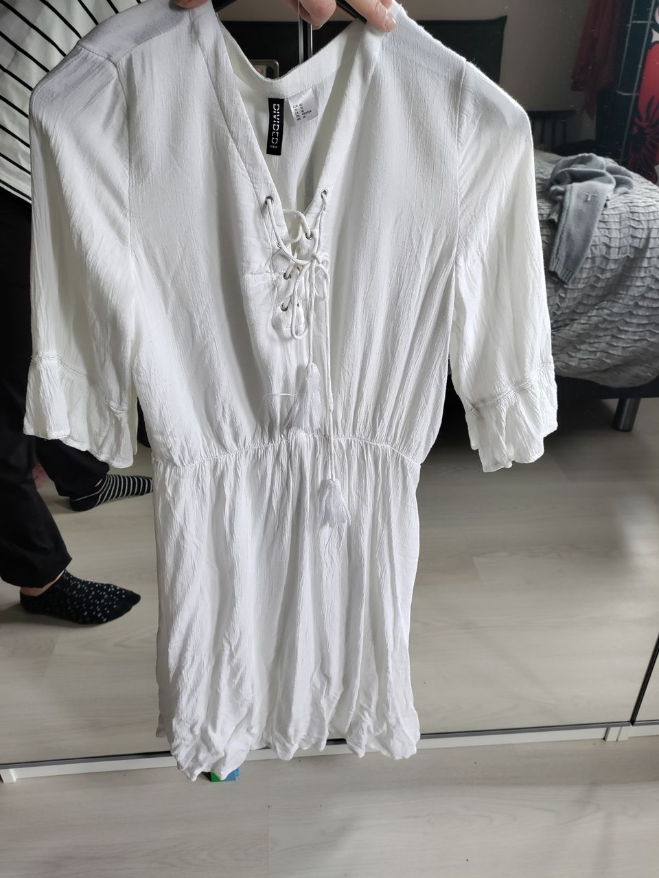 Valkoinen mekko koko 40
