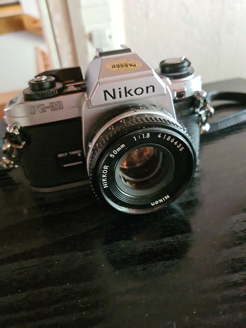 Myydään Nikon FG-20