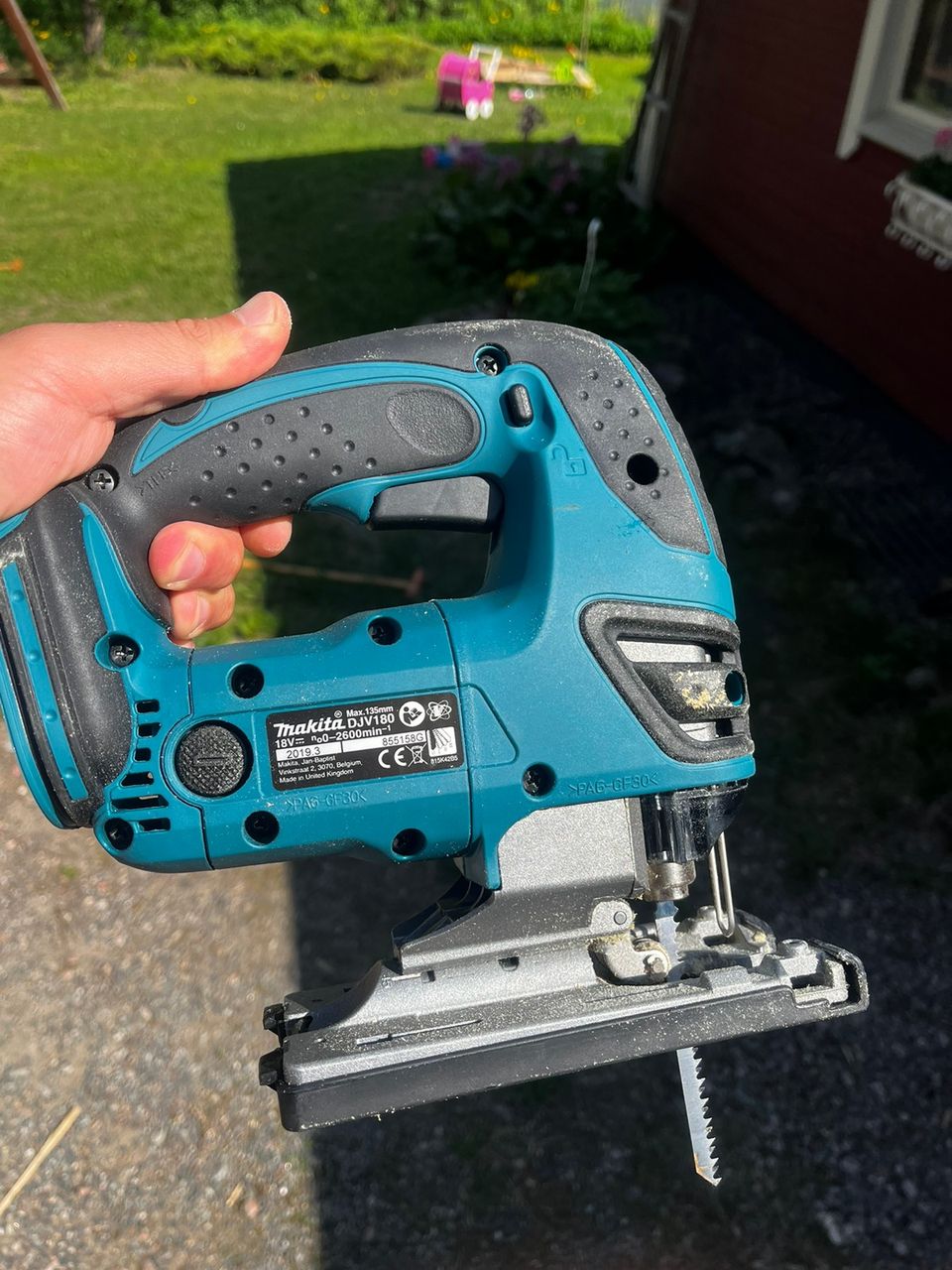 Makita DJV180