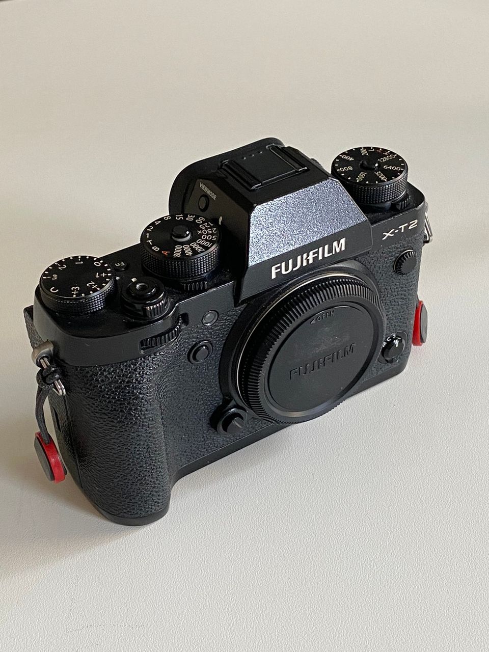 Fujifilm X-T2 (varattu)