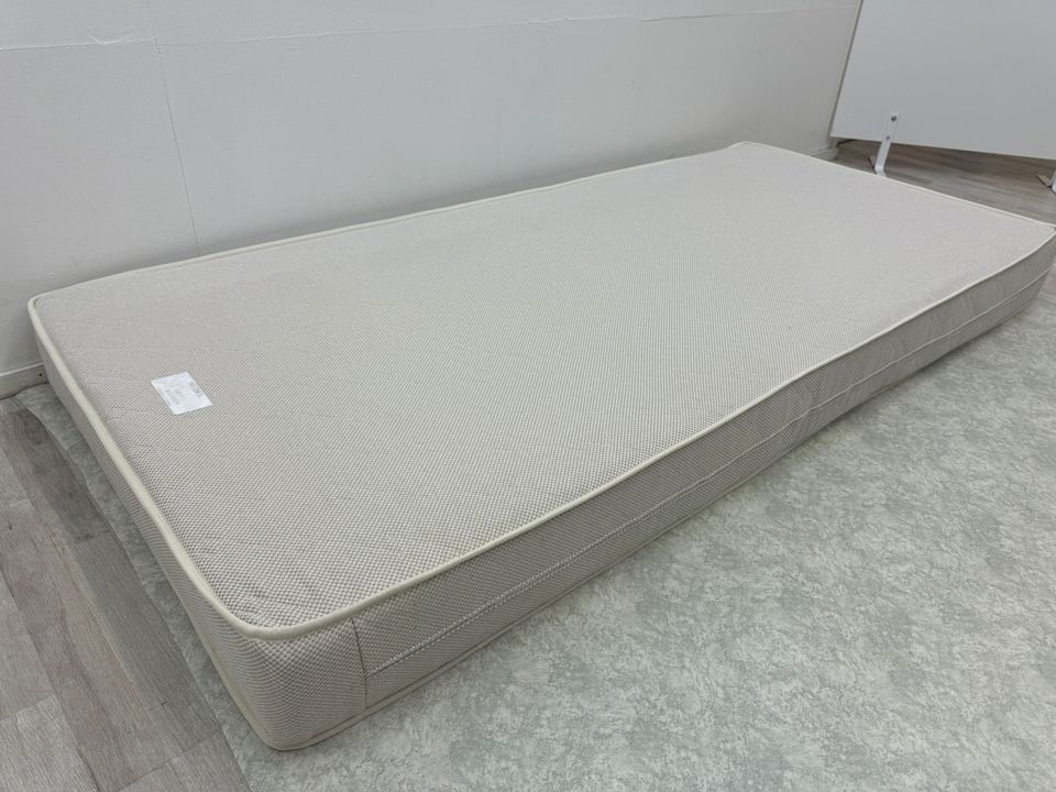 90/200 cm Patja , ilmainen toimitus free delivery