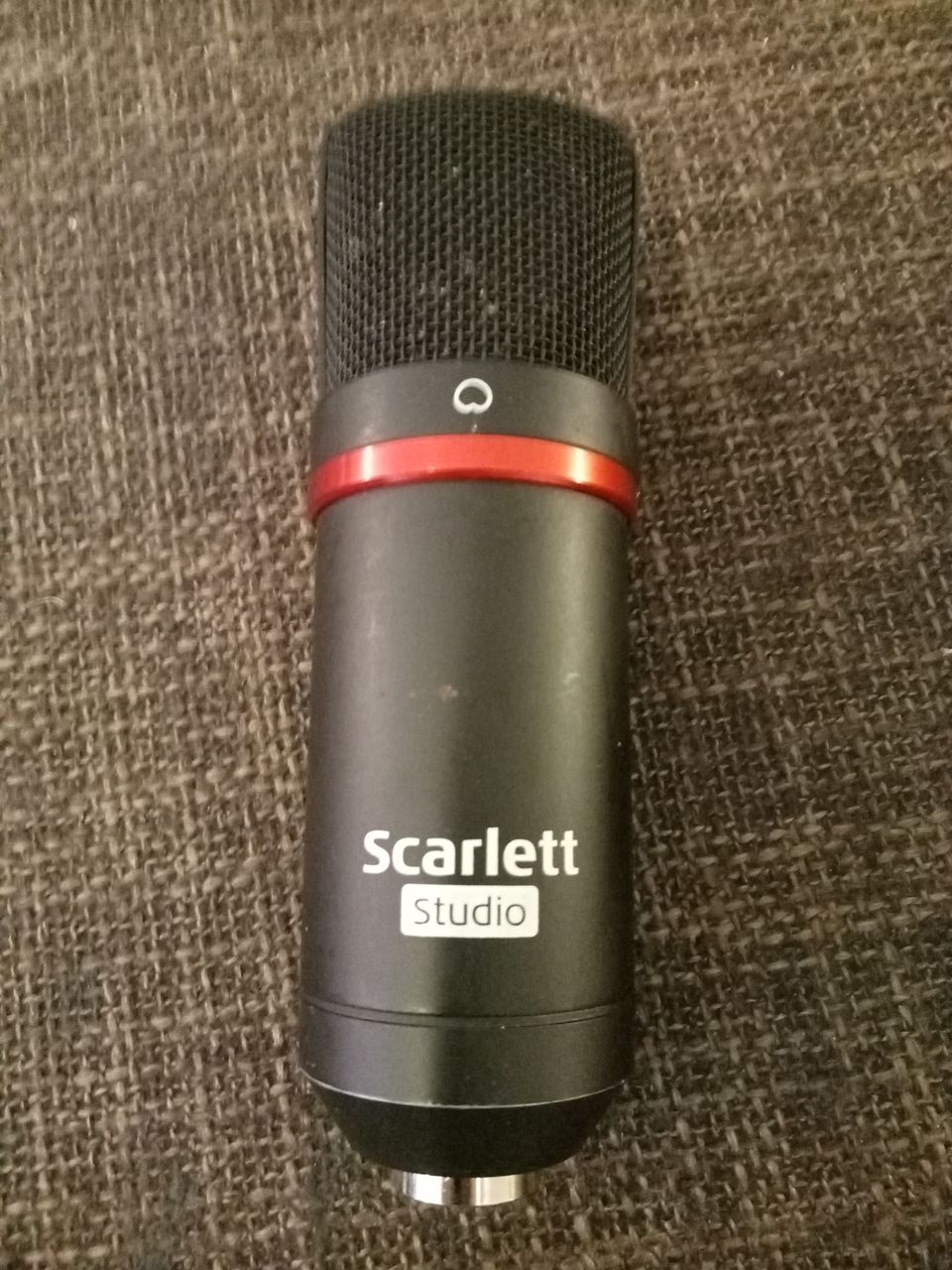 Scarlett Mikrofoni
