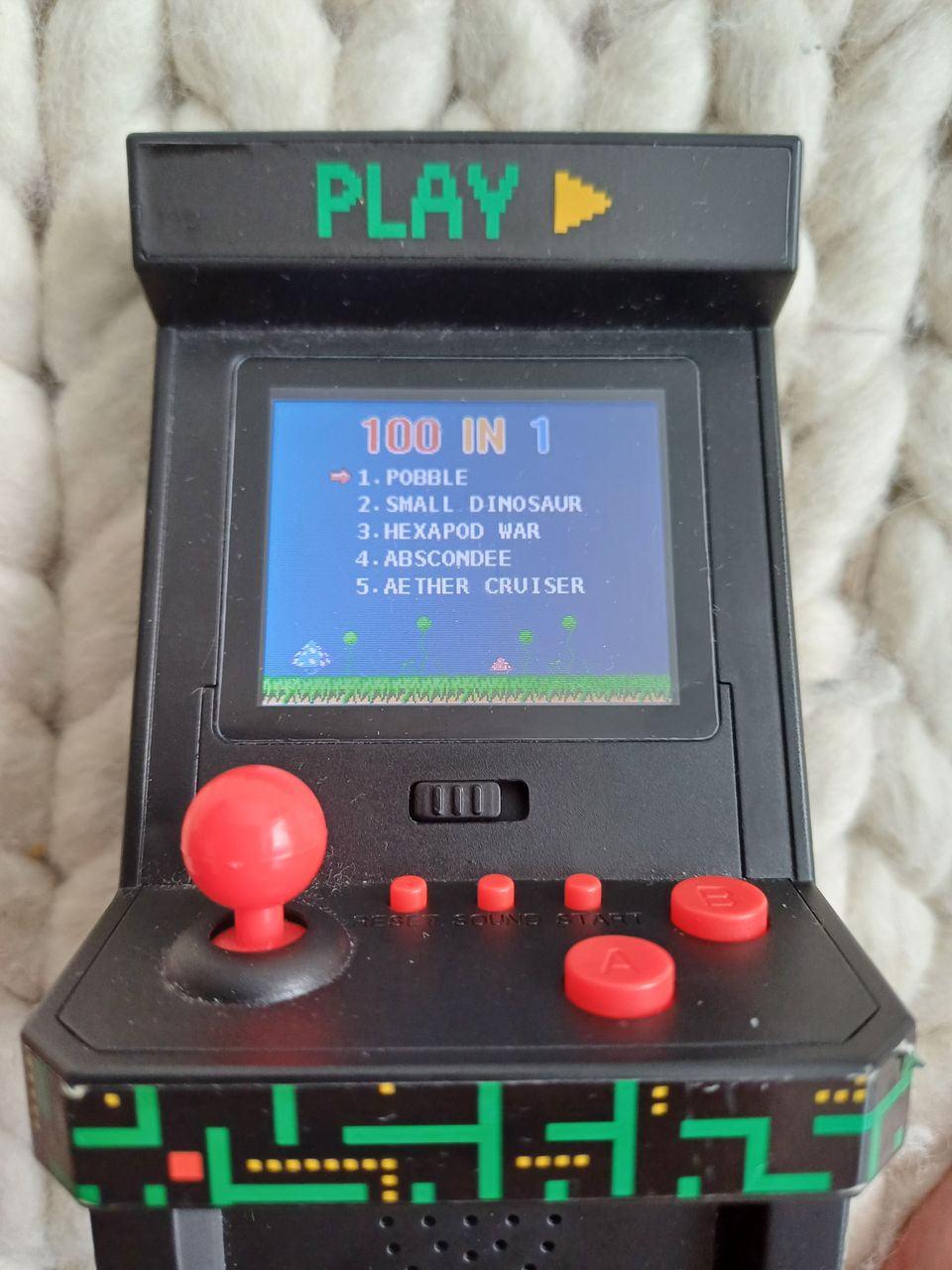 100-in-1 mini-arcade