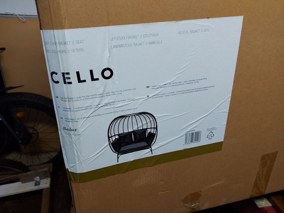 Cello, kahden istuttava korituoli